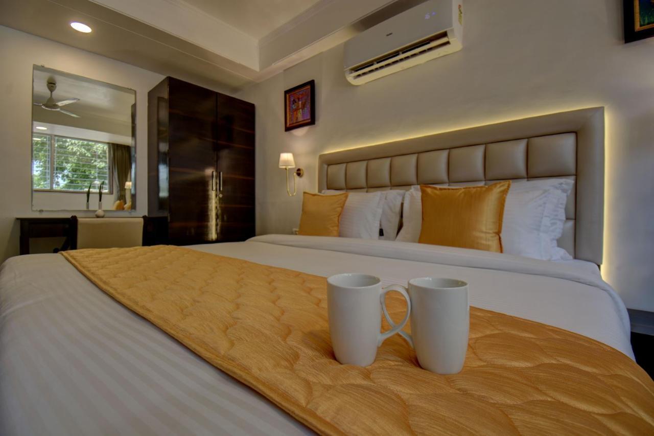 Elite Hotel Лонавала Екстериор снимка